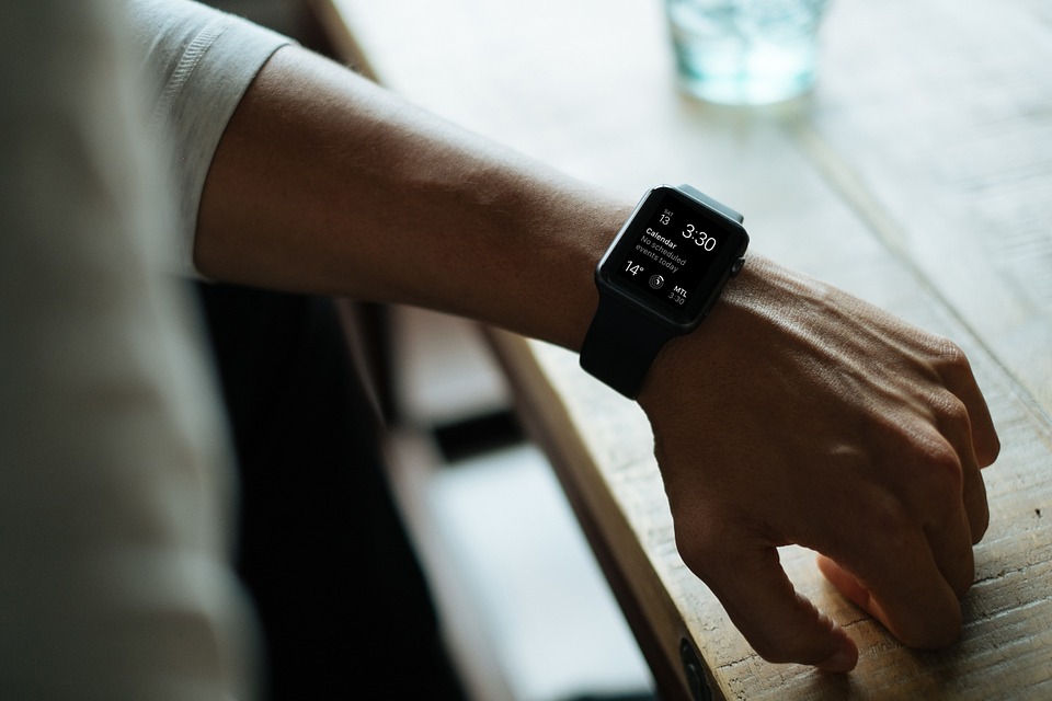 Smartwatch with Oximeter: A buying guide for driving a sound and active lifestyle